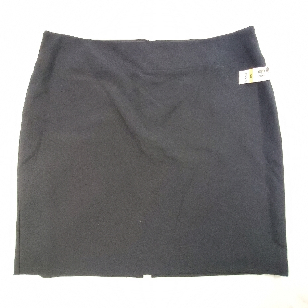 NWT women's Alfani black skirt with slit